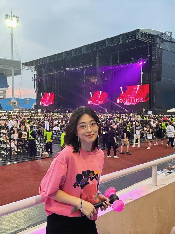 Dàn sao Việt 'đổ bộ' đi xem concert BlackPink ngày thứ hai t - Ảnh 3.