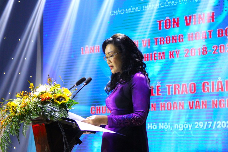 Những nỗ lực, đóng góp của cán bộ, đoàn viên, người lao động ngành y tế tô đẹp thêm hình ảnh 'chiến sĩ áo trắng' - Ảnh 1.
