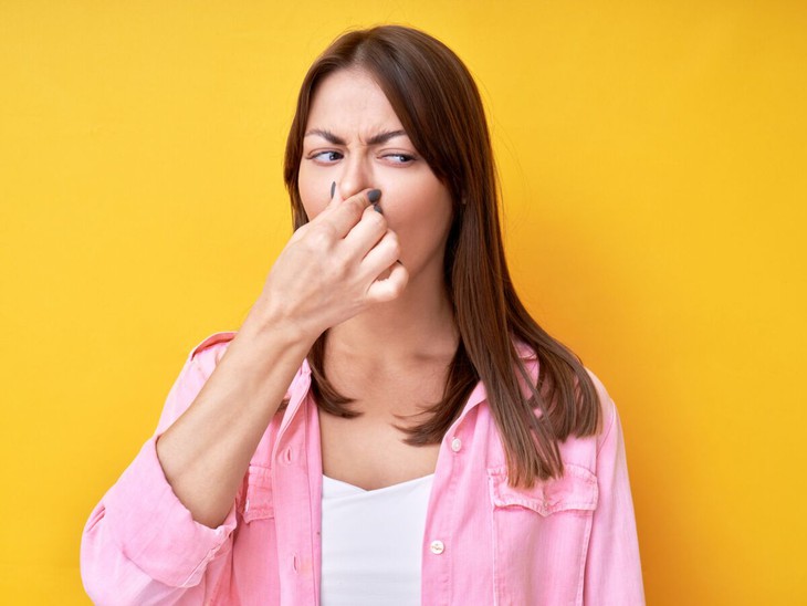 Sử dụng nước súc miệng trị hôi miệng, cần lưu ý gì? - Ảnh 1.