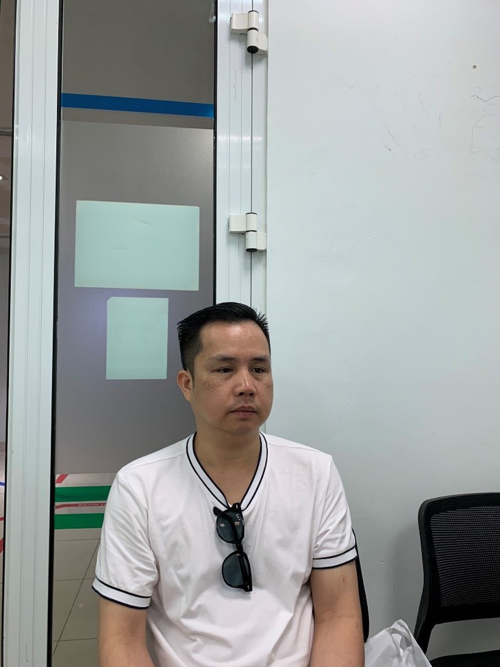 Mang "Mắt Sáng 2023" đến với bệnh nhân nghèo - Ảnh 2.