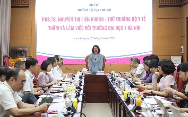 Trường Đại học Y Hà Nội tiếp tục đẩy mạnh đổi mới chương trình đào tạo hội nhập quốc tế, phát triển nghiên cứu khoa học