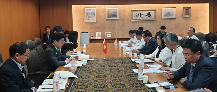 Bộ trưởng Bộ Y tế Đào Hồng Lan thăm Nhật Bản, tăng cường hợp tác y tế giữa hai nước - Ảnh 1. Bộ trưởng Bộ Y tế Đào Hồng Lan thăm Nhật Bản, tăng cường hợp tác y tế giữa hai nước - Ảnh 1.
