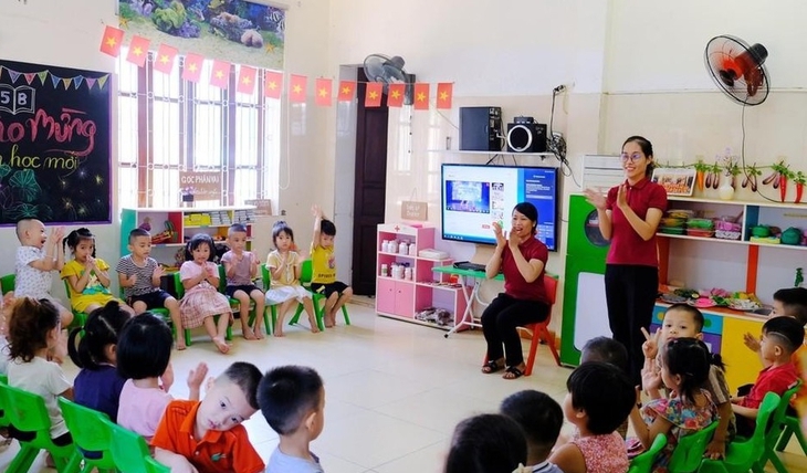 Nguyên nhân khiến việc tuyển dụng giáo viên tại Nghệ An triển khai chậm - Ảnh 2. Nguyên nhân khiến việc tuyển dụng giáo viên tại Nghệ An triển khai chậm - Ảnh 2.