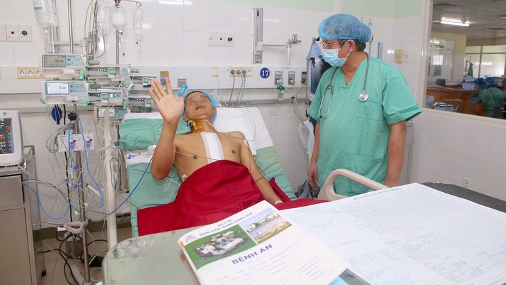 Chạy đua cùng thời gian để "trái tim" đập trong lồng ngực người bệnh - Ảnh 5.