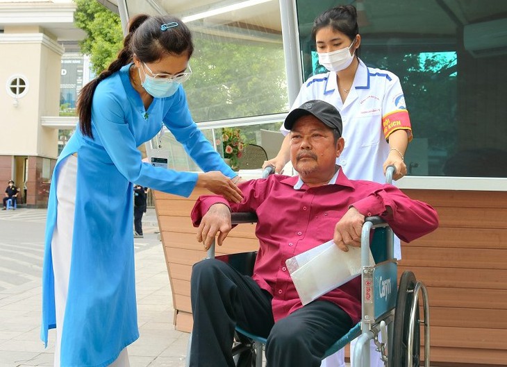 'Én xanh' nơi cửa viện - Ảnh 2.