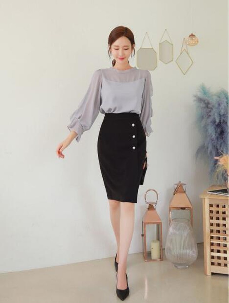 Thời trang công sở ngày hè - sang chảnh và mát mẻ, cần những yếu tố nào? - Ảnh 1.