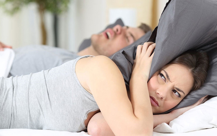 Ngáy to khi ngủ có phải là bình thường?- Ảnh 1.