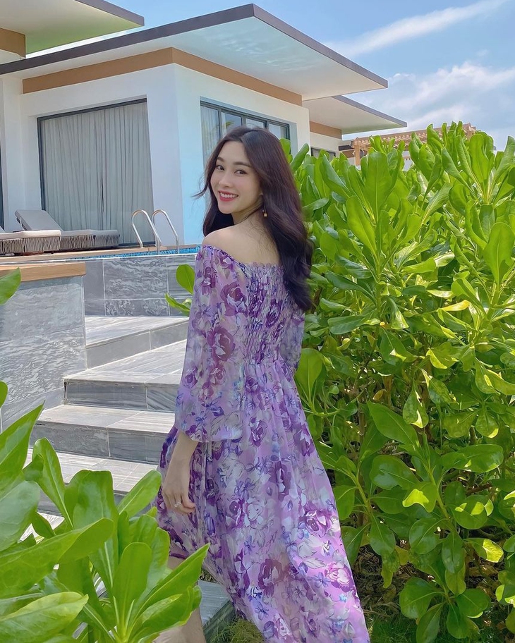 Đặng Thu Thảo - người đẹp hiếm có của showbiz - đi biển không khoe body vẫn khiến fan trầm trồ - Ảnh 6. Đặng Thu Thảo - người đẹp hiếm có của showbiz - đi biển không khoe body vẫn khiến fan trầm trồ - Ảnh 6.