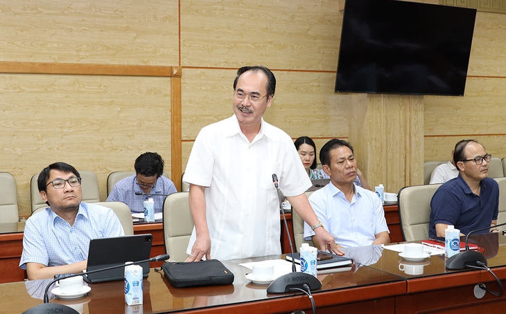 Chuyển bệnh viện trung ương về Hà Nội 'quản': mất đi vai trò chủ đạo trong khám chữa bệnh - Ảnh 1. Chuyển bệnh viện trung ương về Hà Nội 'quản': mất đi vai trò chủ đạo trong khám chữa bệnh - Ảnh 1.