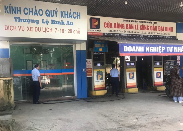 Kinh doanh xăng dầu kém chất lượng, một doanh nghiệp bị xử phạt hơn 300 triệu đồng - Ảnh 2. Kinh doanh xăng dầu kém chất lượng, một doanh nghiệp bị xử phạt hơn 300 triệu đồng - Ảnh 2.