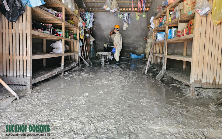 Người dân khổ sở sau sự cố vỡ cống xả thải nhà máy tuyển đồng ở Lào Cai
