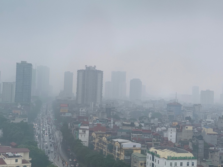 Hà Nội ô nhiễm không khí nghiêm trọng - Ảnh 2.