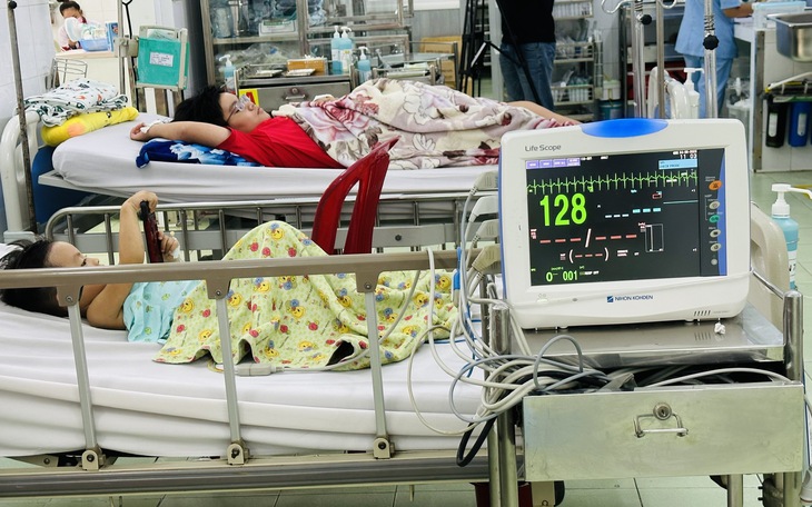 Hiệu quả của việc phân tầng điều trị sốt xuất huyết ở TPHCM