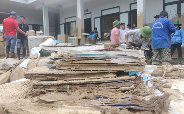 Mưa lũ gây thiệt hại nặng nề cho y tế Mù Cang Chải, Yên Bái