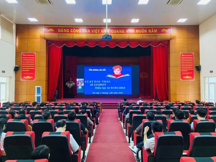 Bệnh viện Hữu nghị Đa khoa nghệ An tổ chức khóa học bồi dưỡng nghiệp vụ đấu thầu cơ bản - Ảnh 1.