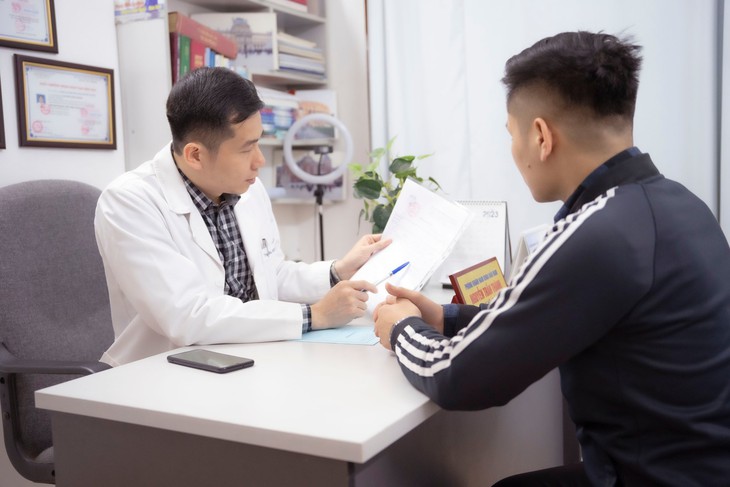 Nam thanh niên phát hiện vô sinh sau 5 năm mắc quai bị - Ảnh 3.