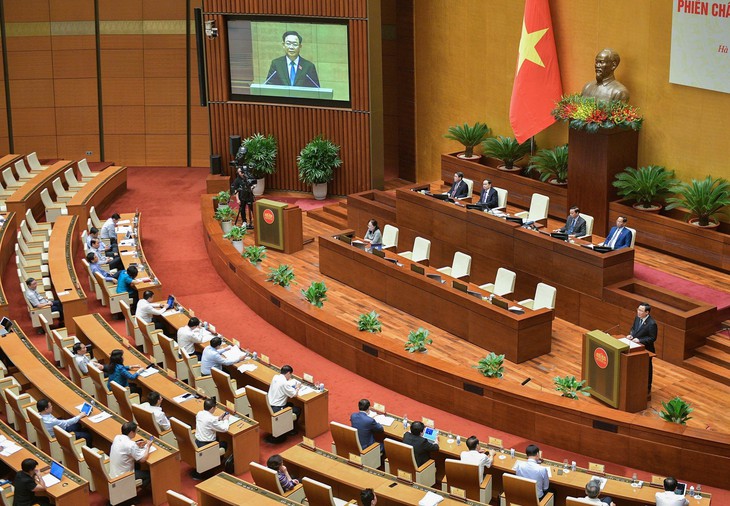 Chủ tịch Quốc hội: Nhiều vấn đề tồn tại và đang bức xúc trong xã hội đã được kịp thời xem xét, giải quyết - Ảnh 1. Chủ tịch Quốc hội: Nhiều vấn đề tồn tại và đang bức xúc trong xã hội đã được kịp thời xem xét, giải quyết - Ảnh 1.