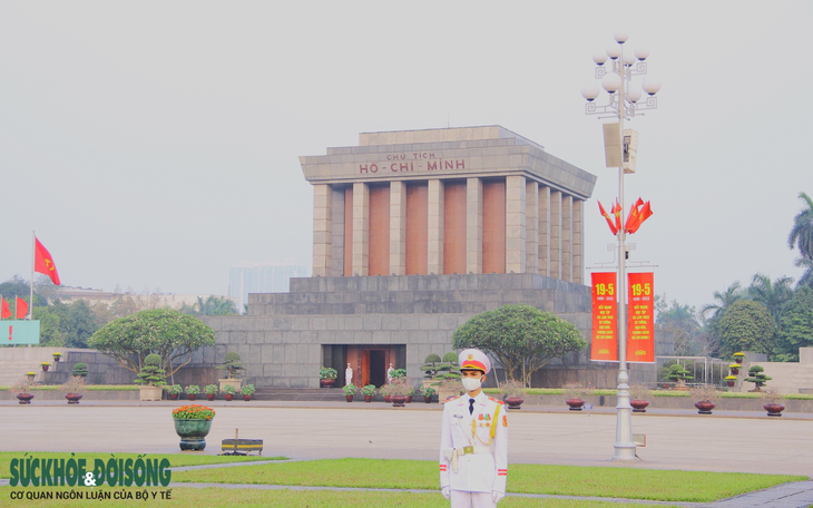 Người dân đã có thể vào Lăng viếng Bác