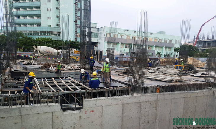 Tiến độ đầu tư, xây dựng các công trình y tế ở Đà Nẵng ra sao? - Ảnh 1.