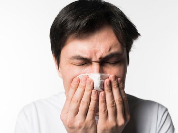 Trường hợp thủng màng nhĩ to, gây nghiêm trọng đến thính lực thì phải can thiệp vá màng nhĩ tại các cơ sở y khoa. Ảnh minh họa Trường hợp thủng màng nhĩ to, gây nghiêm trọng đến thính lực thì phải can thiệp vá màng nhĩ tại các cơ sở y khoa. Ảnh minh họa