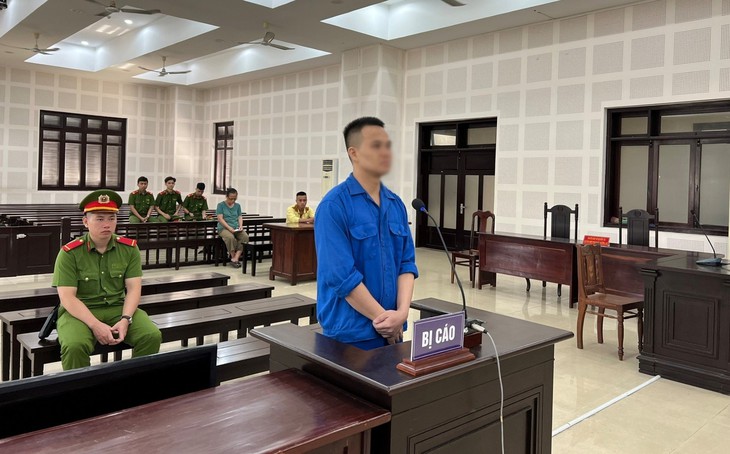 Khách uống bia không trả tiền bị chủ quán đánh chấn thương sọ não - Ảnh 1. Khách uống bia không trả tiền bị chủ quán đánh chấn thương sọ não - Ảnh 1.