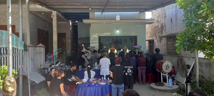 Bắt người chồng trong vụ 4 mẹ con chết bất thường ở Khánh Hòa - Ảnh 3. Bắt người chồng trong vụ 4 mẹ con chết bất thường ở Khánh Hòa - Ảnh 3.