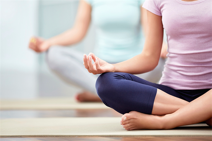 Yoga mang đến một phương pháp rèn luyện thể chất dưỡng tâm khí, đòi hỏi người tập phải có lòng kiên trì và niềm tin để đạt đến trạng thái mình mong muốn. Yoga mang đến một phương pháp rèn luyện thể chất dưỡng tâm khí, đòi hỏi người tập phải có lòng kiên trì và niềm tin để đạt đến trạng thái mình mong muốn.