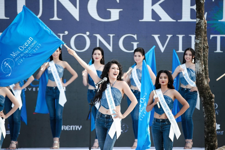 Bất ngờ với nhan sắc của Tân Hoa hậu Đại dương Việt Nam - Trần Thị Thu Uyên trước khi đăng quang - Ảnh 2. Bất ngờ với nhan sắc của Tân Hoa hậu Đại dương Việt Nam - Trần Thị Thu Uyên trước khi đăng quang - Ảnh 2.