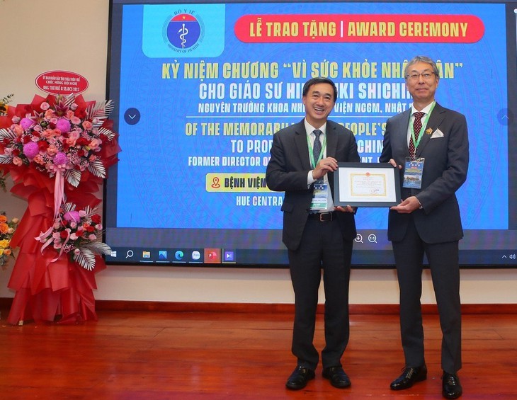 Thứ trưởng Bộ Y tế: Ung thư vú được chẩn đoán sớm, tỷ lệ sống thêm 5 năm có thể đến 90% - Ảnh 1. Thứ trưởng Bộ Y tế: Ung thư vú được chẩn đoán sớm, tỷ lệ sống thêm 5 năm có thể đến 90% - Ảnh 1.