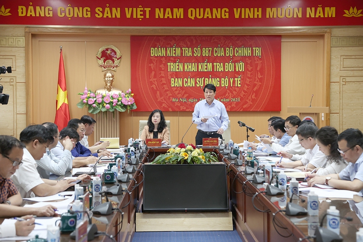 Đoàn kiểm tra số 887 của Bộ Chính trị triển khai kiểm tra công tác cán bộ tại Bộ Y tế - Ảnh 1. Đoàn kiểm tra số 887 của Bộ Chính trị triển khai kiểm tra công tác cán bộ tại Bộ Y tế - Ảnh 1.