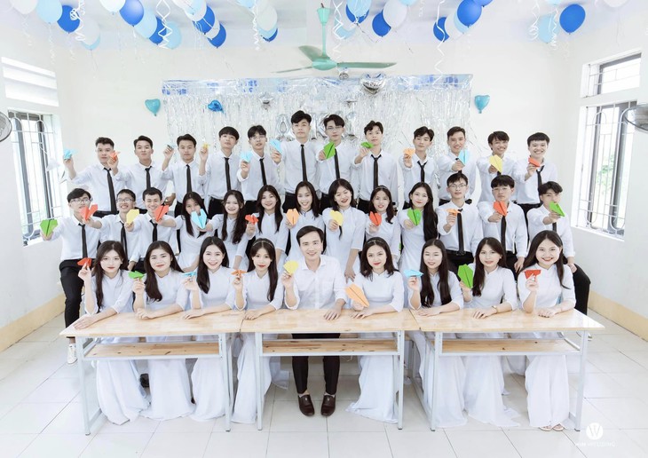 Một lớp học vùng núi Hà Tĩnh có 100% học sinh em đỗ nguyện vọng 1 - Ảnh 1.