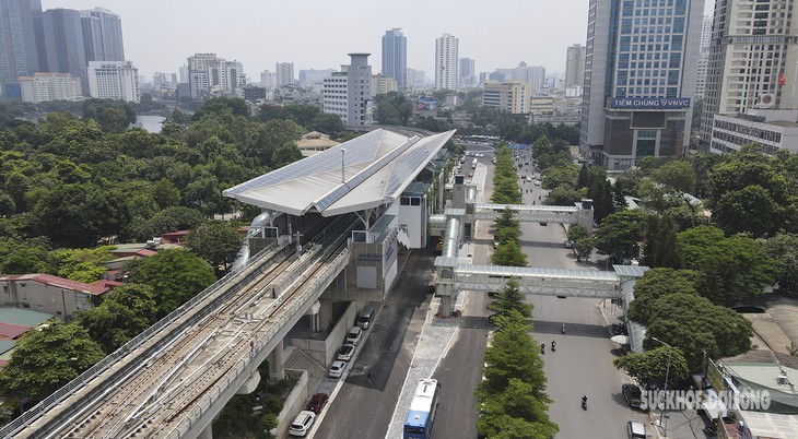 Chiêm ngưỡng bên trong nhà ga Cầu Giấy tuyến đường sắt đô thị Nhổn - ga Hà Nội - Ảnh 1.