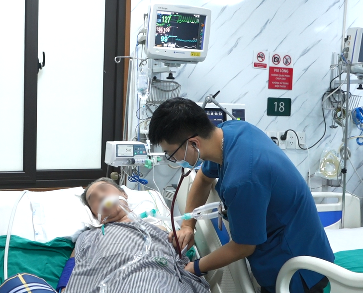 Người già dễ đột quỵ khi trời lạnh- Ảnh 2.