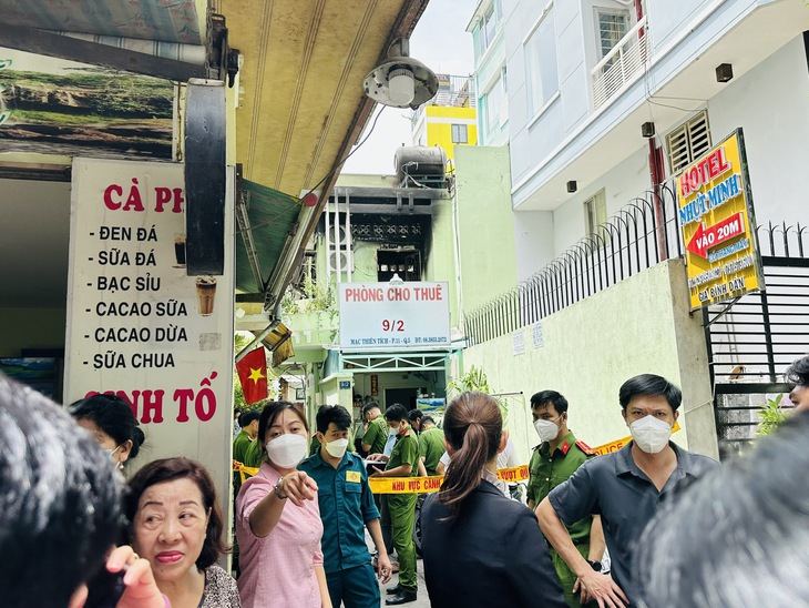 TPHCM: Cháy nhà trọ ở Quận 5, 2 nạn nhân là nữ trẻ tuổi  - Ảnh 1.