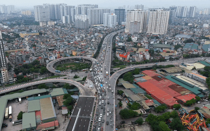 Hướng di chuyển mới người dân cần lưu ý khi cầu Vĩnh Tuy 2 thông xe
