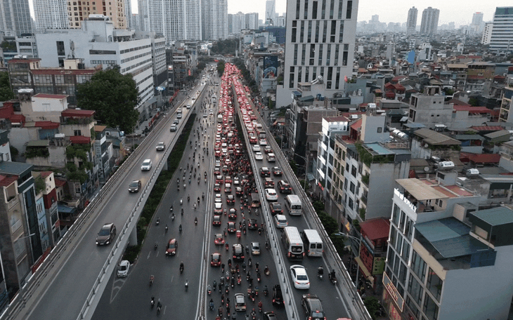 Nghẹt thở hành trình về quê nghỉ lễ 2/9, nhiều tuyến đường ùn tắc