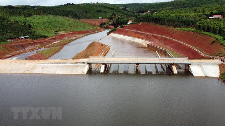 Đắk Nông: Sạt trượt, nứt gãy bất thường tại hồ chứa nước Đắk N’ting - Ảnh 4.