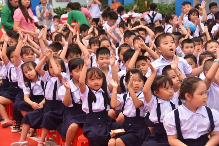 Đã có lịch nghỉ Tết Nguyên đán Giáp Thìn 2024 của học sinh TP.HCM - Ảnh 1.