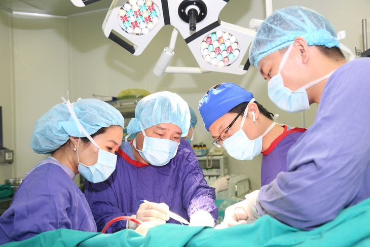 'Bất kể quyết định nào tác động đến sức khỏe, thậm chí tính mạng của người dân phải thật sự cân nhắc' - Ảnh 3.