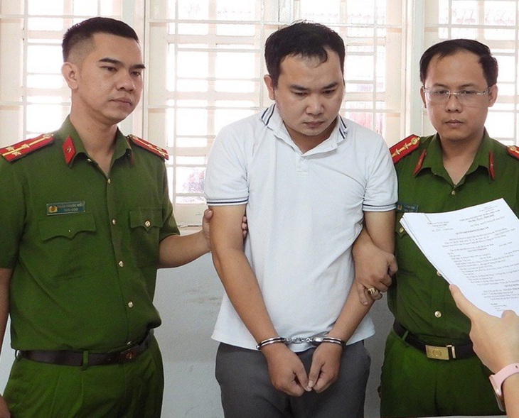 Giám đốc lừa đảo hơn 20 tỷ đồng “ném” vào chứng khoán, tiền ảo - Ảnh 1.