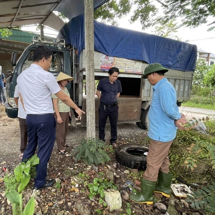 Nghệ An: Nhanh chóng dập dịch sốt xuất huyết Dengue trên địa bàn huyện miền núi - Ảnh 1. Nghệ An: Nhanh chóng dập dịch sốt xuất huyết Dengue trên địa bàn huyện miền núi - Ảnh 1.