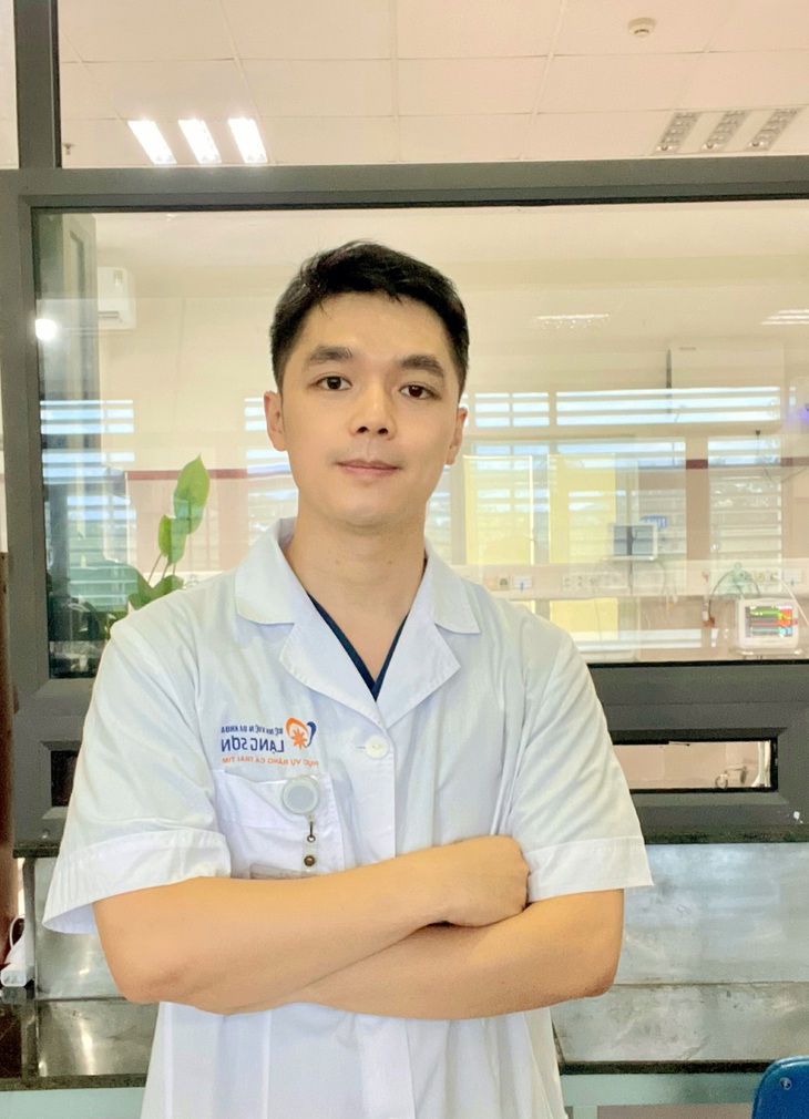 Nguy kịch do ăn món xôi tím đặc sản tự làm ở Lạng Sơn, bác sĩ cảnh báo điều người dân cần làm khi ăn uống để an toàn cho sức khỏe? - Ảnh 1.