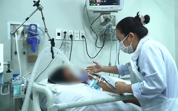 Liên tiếp xảy ra ngộ độc thực phẩm, 5 dấu hiệu nhận biết sớm ngộ độc