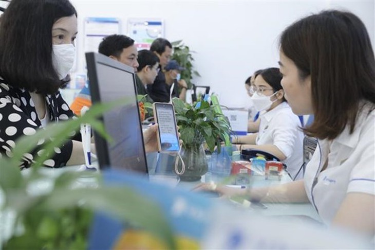 Xử lý nghiêm các vi phạm trong quản lý thông tin thuê bao di động - Ảnh 2. Xử lý nghiêm các vi phạm trong quản lý thông tin thuê bao di động - Ảnh 2.