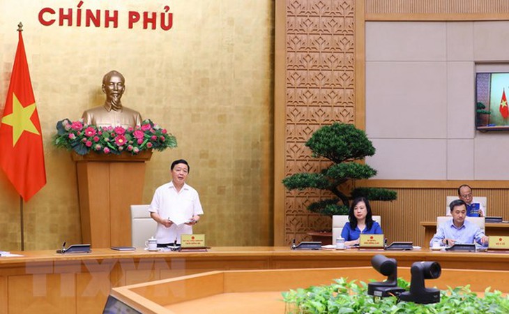 Xây dựng chính sách toàn diện để triển khai Luật Khám bệnh, Chữa bệnh - Ảnh 1. Xây dựng chính sách toàn diện để triển khai Luật Khám bệnh, Chữa bệnh - Ảnh 1.