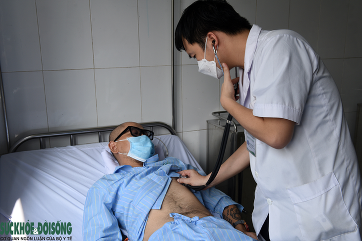Lấy, ghép tạng từ người cho chết não - Bước tiến vượt bậc của Bệnh viện Hữu nghị đa khoa Nghệ An - Ảnh 1. Lấy, ghép tạng từ người cho chết não - Bước tiến vượt bậc của Bệnh viện Hữu nghị đa khoa Nghệ An - Ảnh 1.
