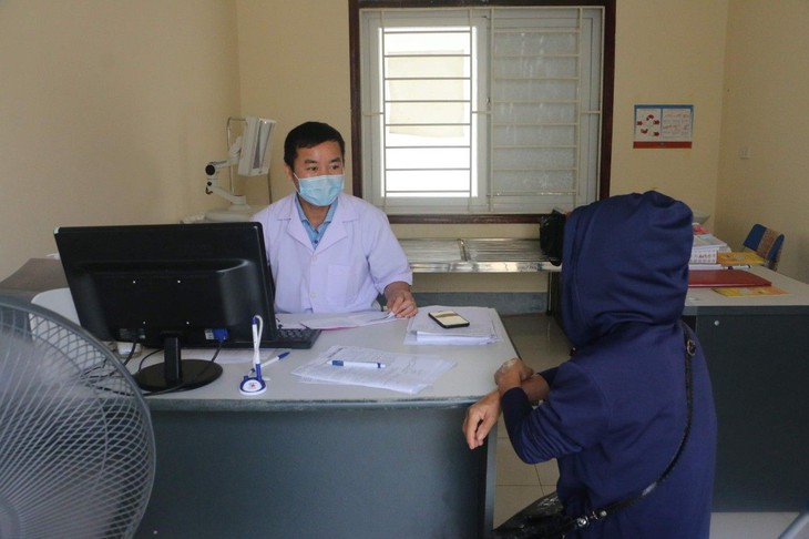 Hiệu quả từ thực hiện tốt dự phòng lây truyền HIV từ mẹ sang con ở Hà Tĩnh - Ảnh 3.