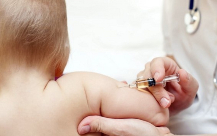 Cục Y tế dự phòng: Vĩnh Phúc khẩn trương rà soát lại quy trình tiêm chủng và xử trí phản ứng sau tiêm