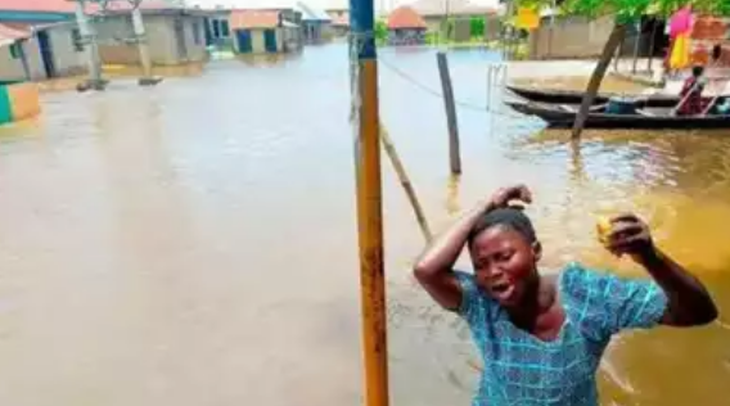 Lật phà ở miền Trung Nigeria khiến hàng chục người thiệt mạng - Ảnh 1. Lật phà ở miền Trung Nigeria khiến hàng chục người thiệt mạng - Ảnh 1.