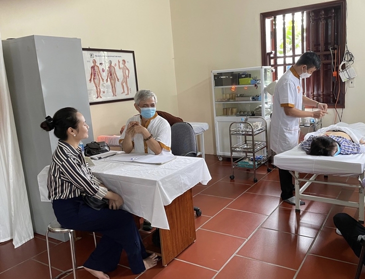 Nơi người bệnh được chữa lành cả thân bệnh và tâm bệnh - Ảnh 2.